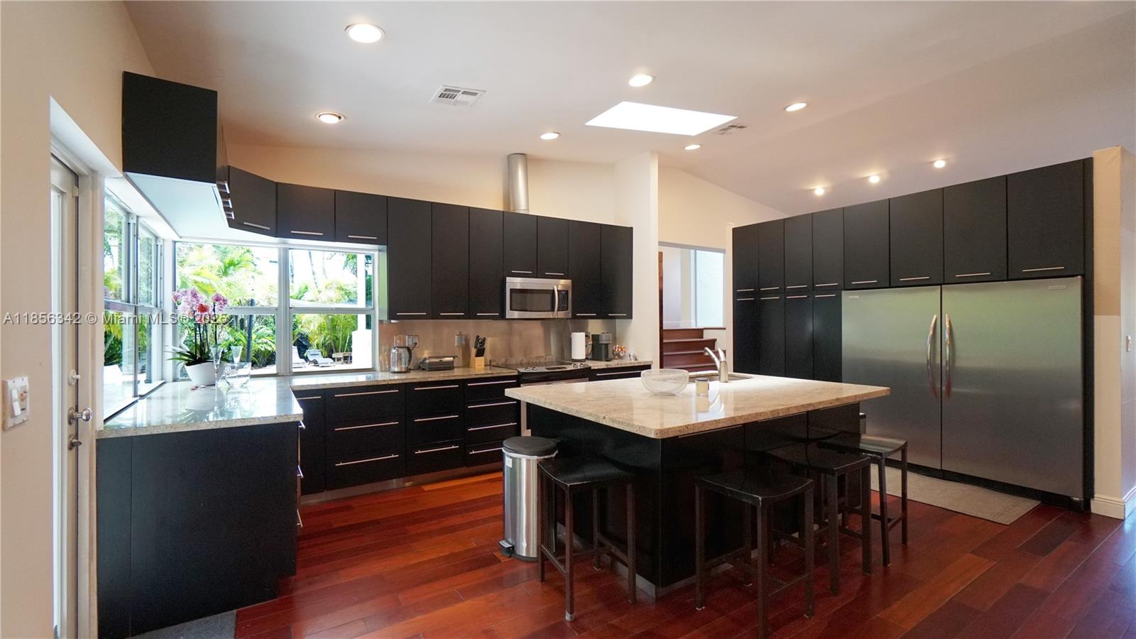 BISCAYNE KEY ESTATES - Residential