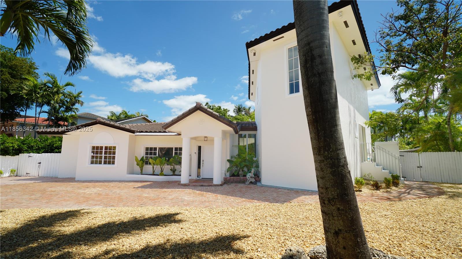 BISCAYNE KEY ESTATES - Residential