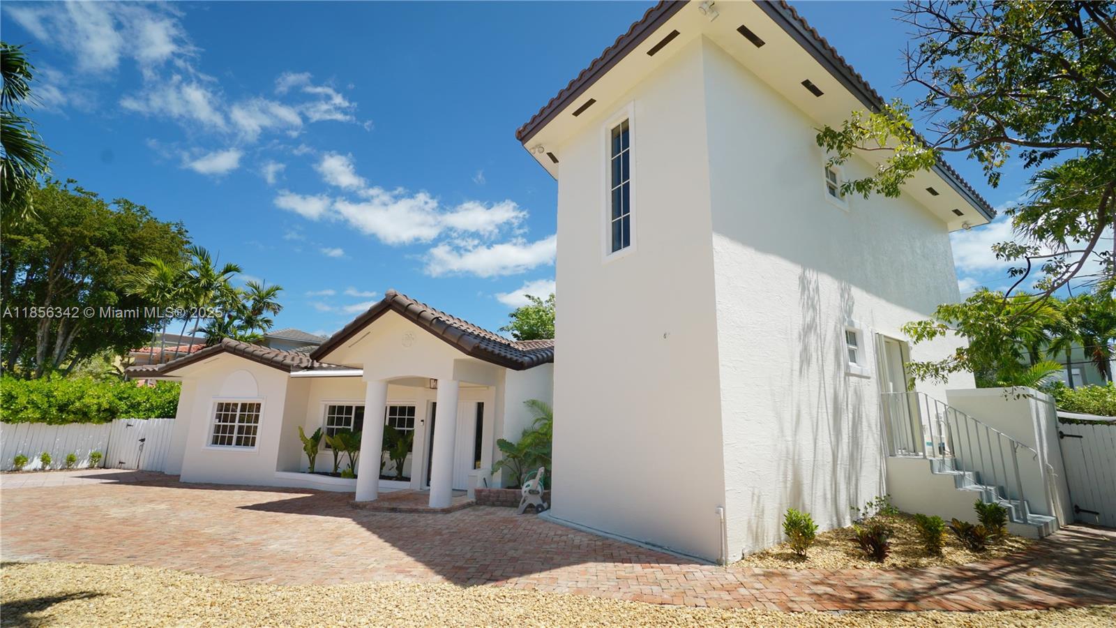 BISCAYNE KEY ESTATES - Residential