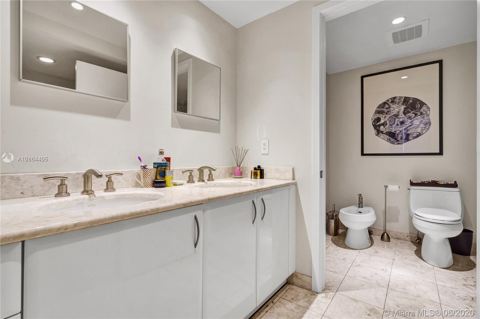 JADE RESIDENCES AT BRICKE - Residential