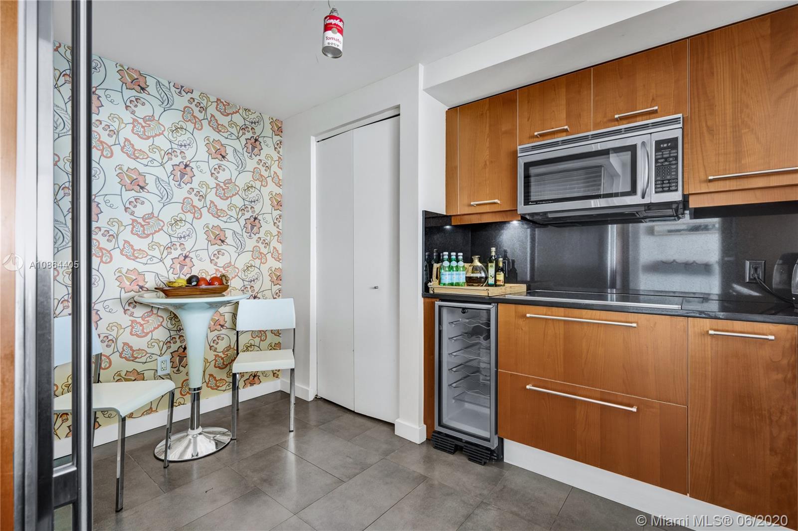 JADE RESIDENCES AT BRICKE - Residential