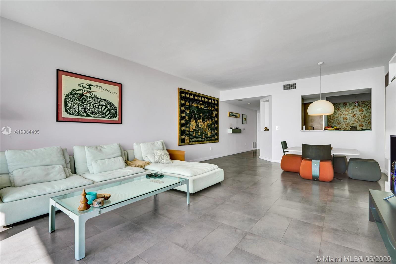 JADE RESIDENCES AT BRICKE - Residential