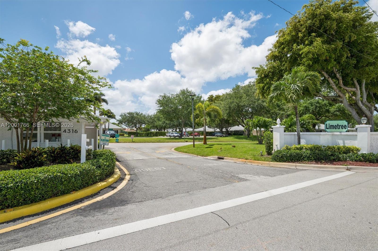 LIMETREE CONDO - Residential