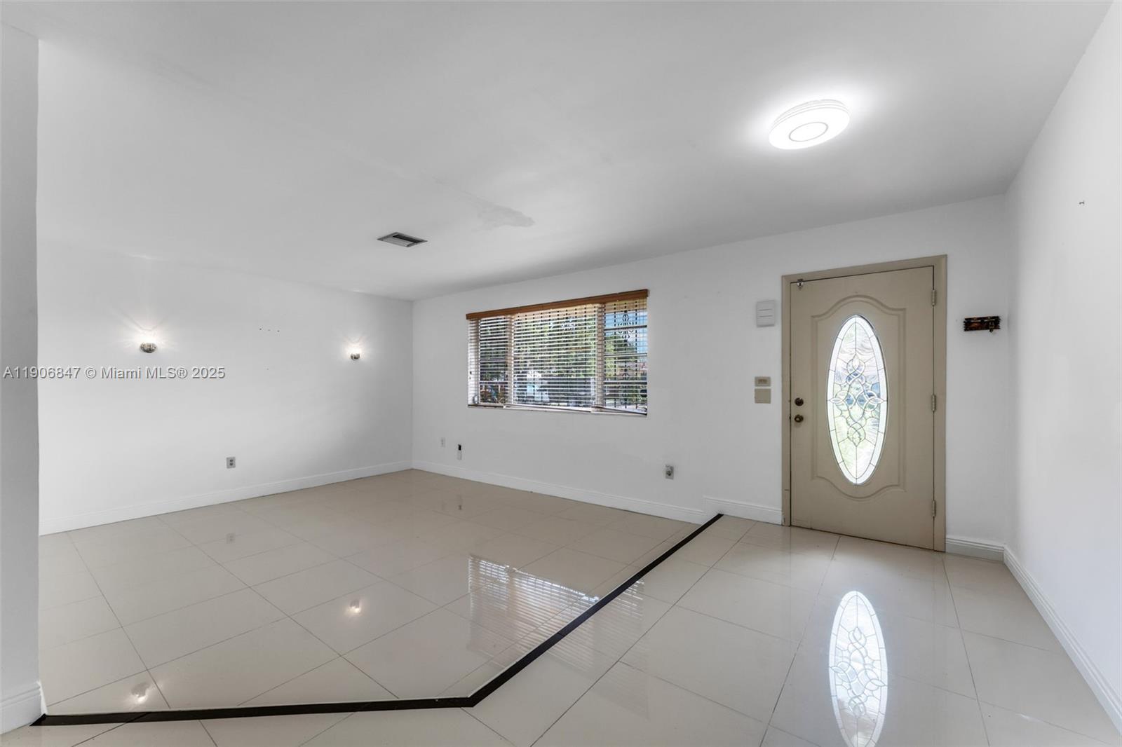 INTAG GARDENS - Residential Lease