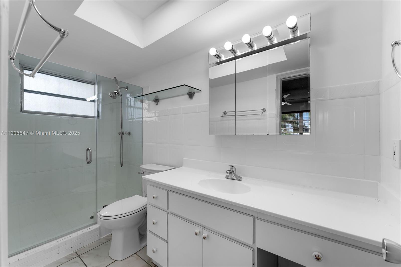 INTAG GARDENS - Residential Lease