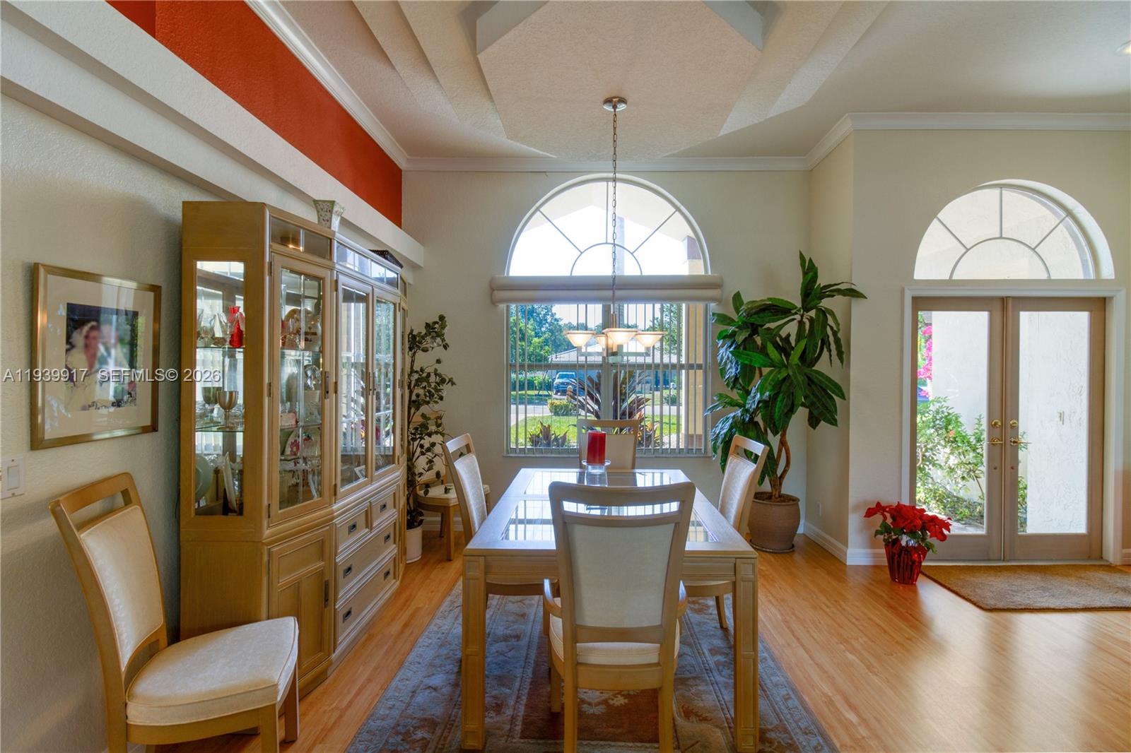 CORAL SPRINGS COUNTRY CLU - Residential