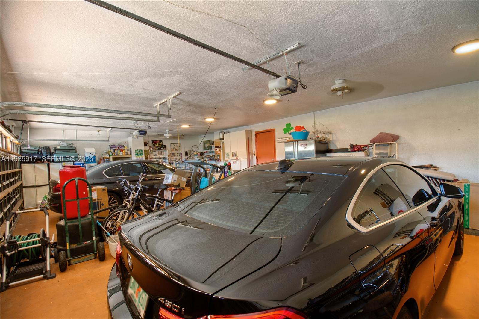 CORAL SPRINGS COUNTRY CLU - Residential