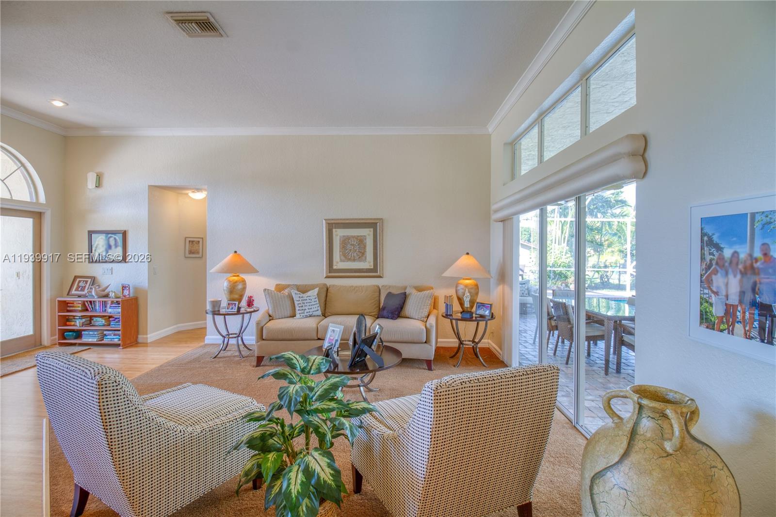 CORAL SPRINGS COUNTRY CLU - Residential