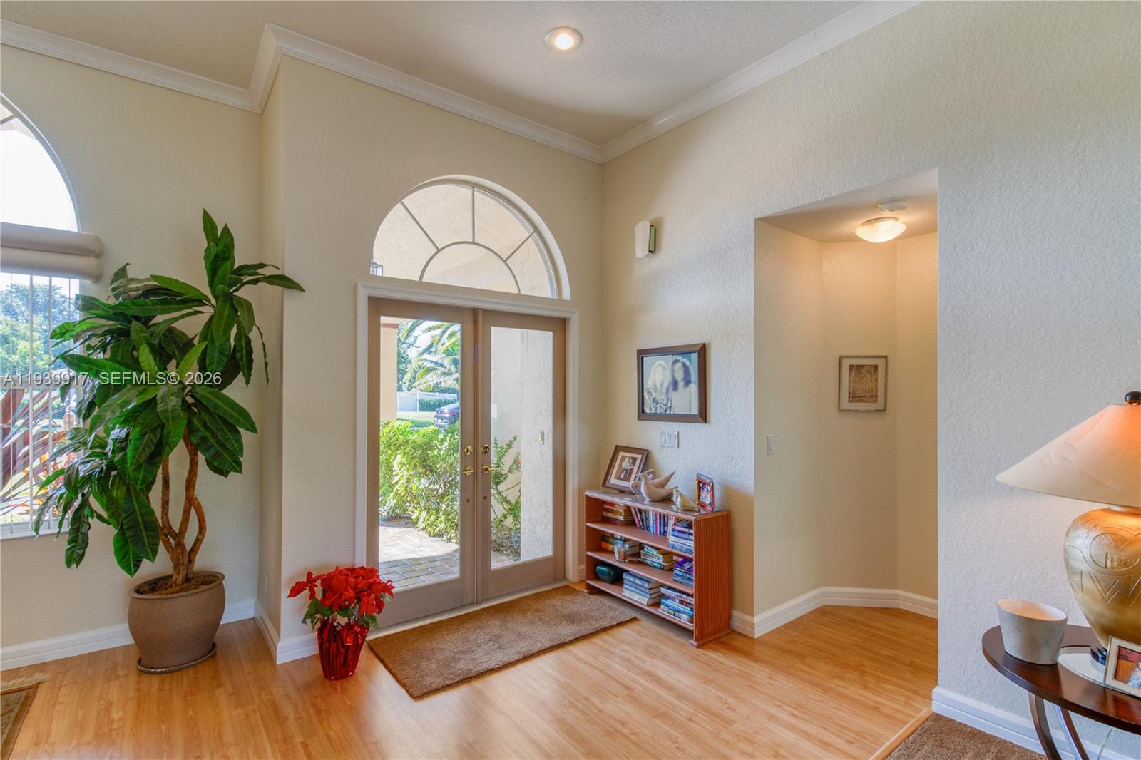 CORAL SPRINGS COUNTRY CLU - Residential