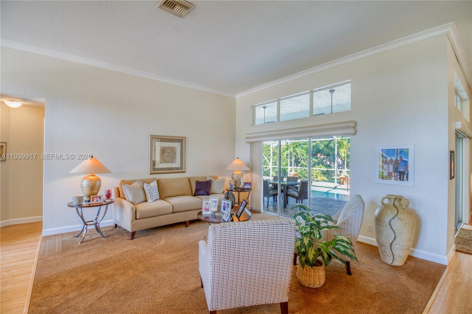 CORAL SPRINGS COUNTRY CLU - Residential