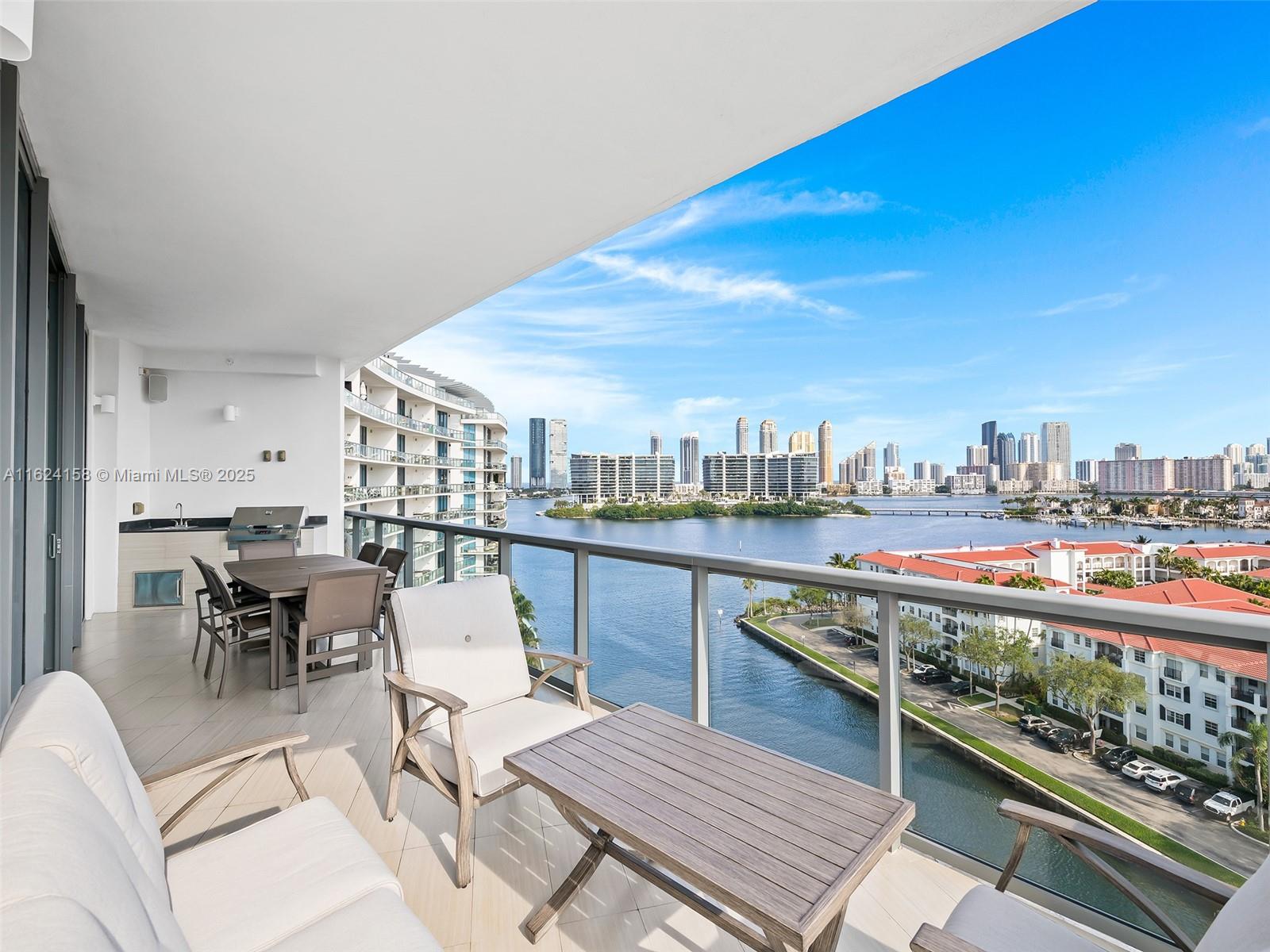 3250 Ne 188th St 901, Aventura, Miami-Dade County, Florida - 2 Bedrooms  
3 Bathrooms - 