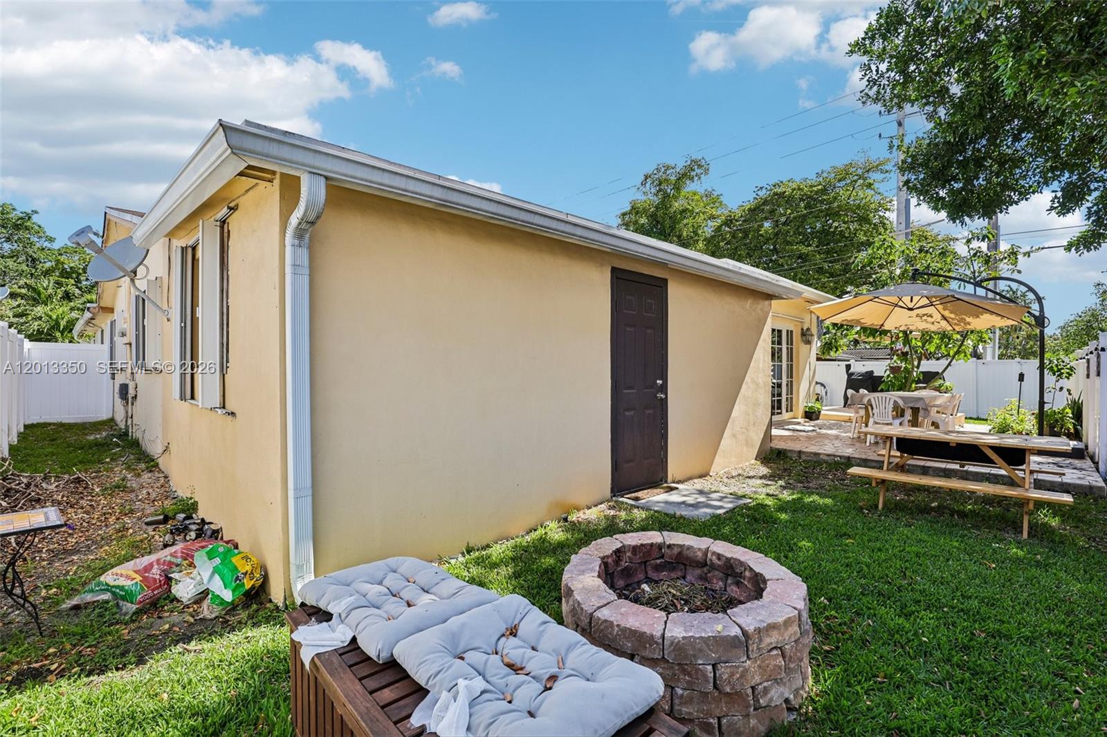 DANIA HIGHLANDS 2 - Residential Income