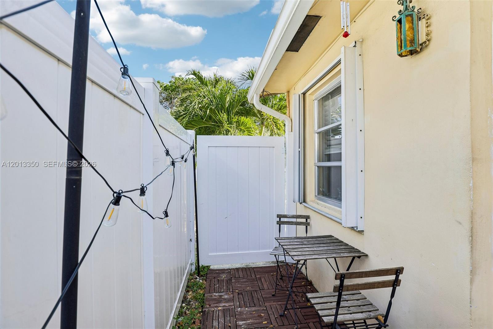DANIA HIGHLANDS 2 - Residential Income