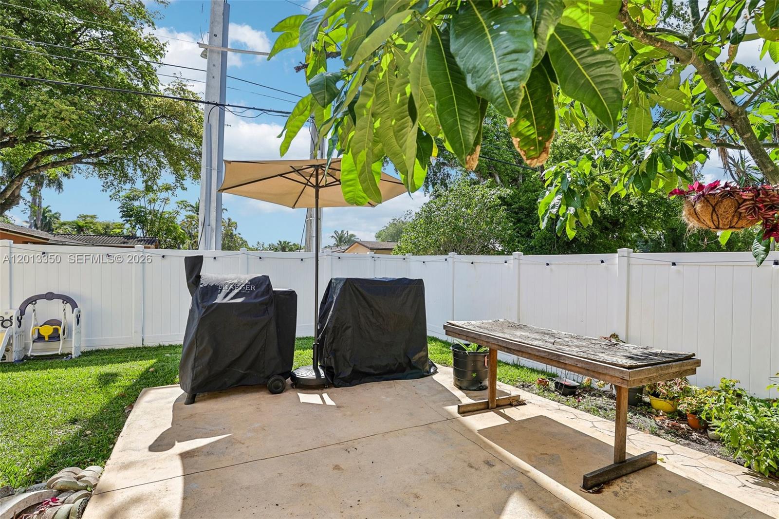 DANIA HIGHLANDS 2 - Residential Income