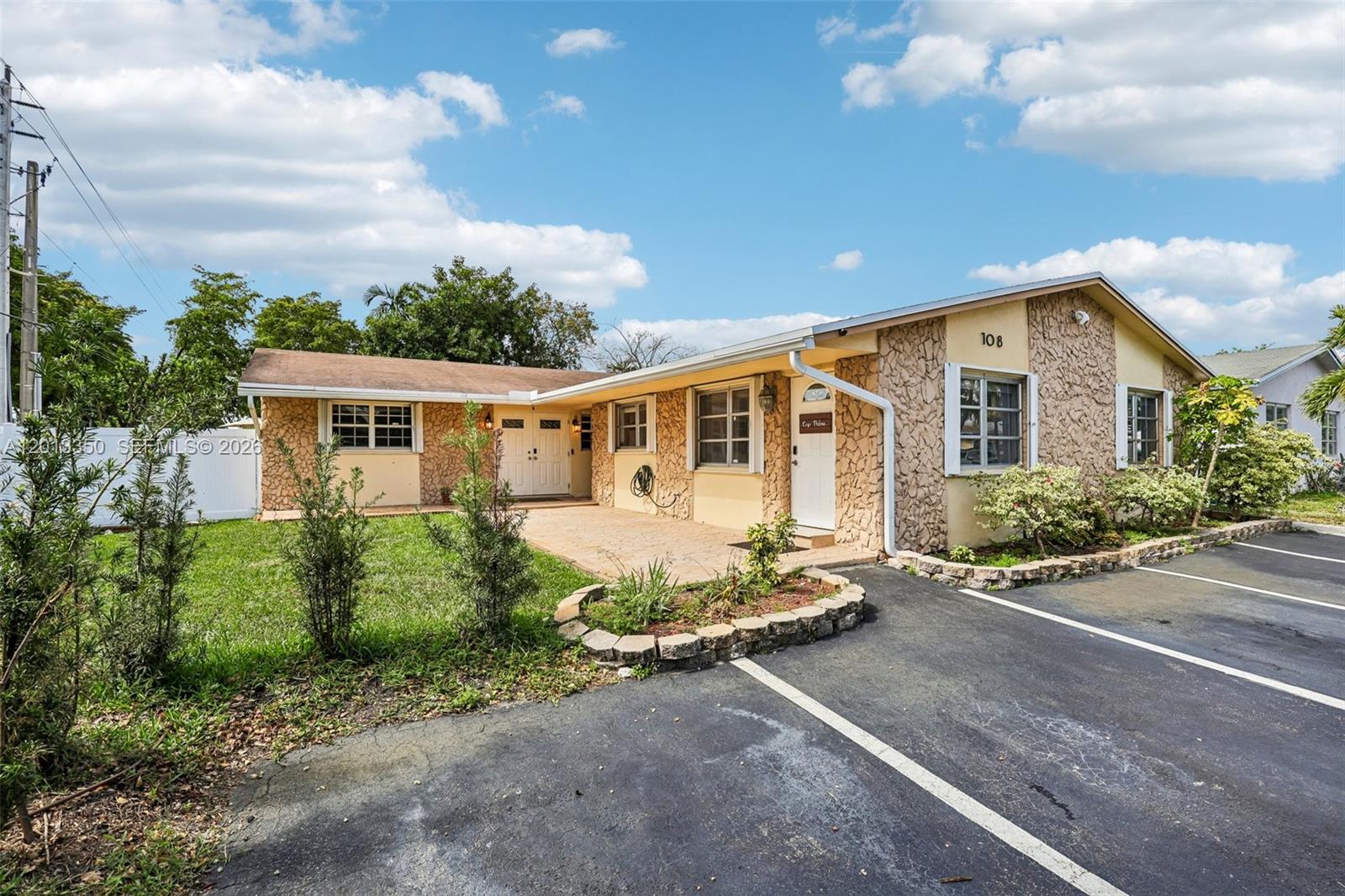 DANIA HIGHLANDS 2 - Residential Income