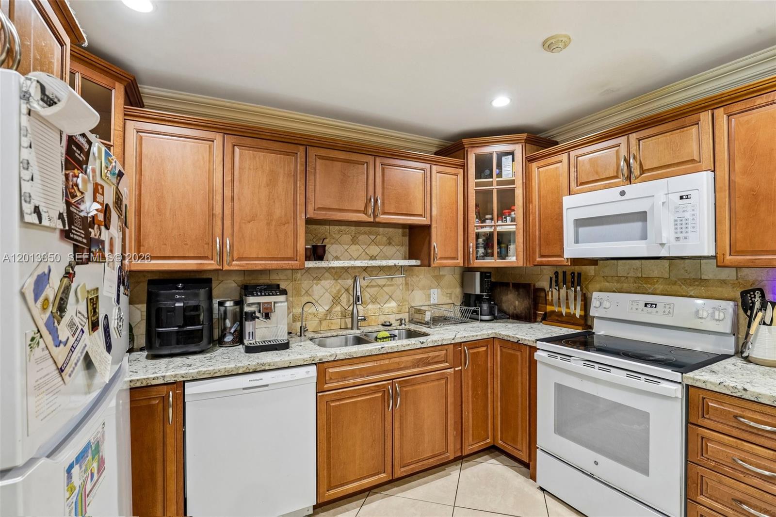 DANIA HIGHLANDS 2 - Residential Income