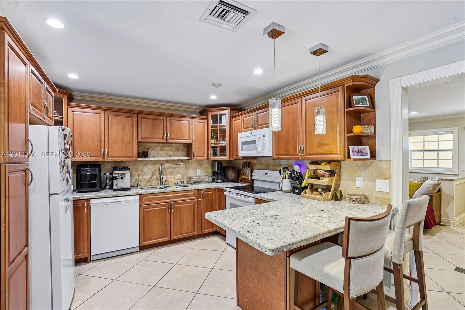 DANIA HIGHLANDS 2 - Residential Income