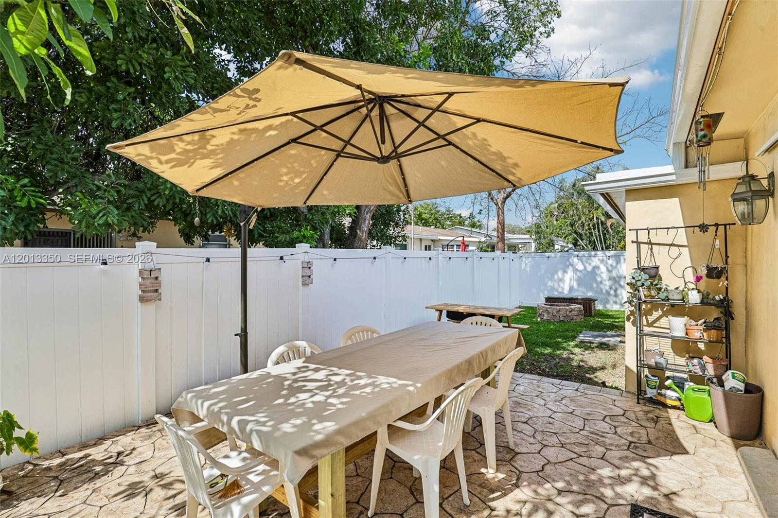 DANIA HIGHLANDS 2 - Residential Income