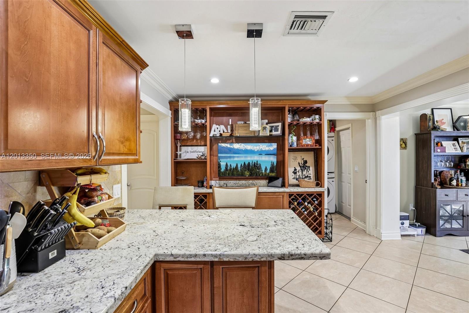 DANIA HIGHLANDS 2 - Residential Income
