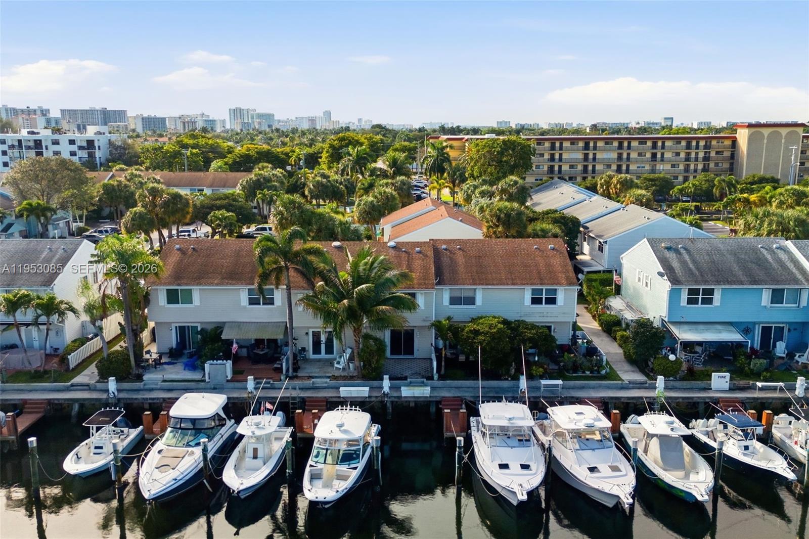 SUN HARBOUR - Residential