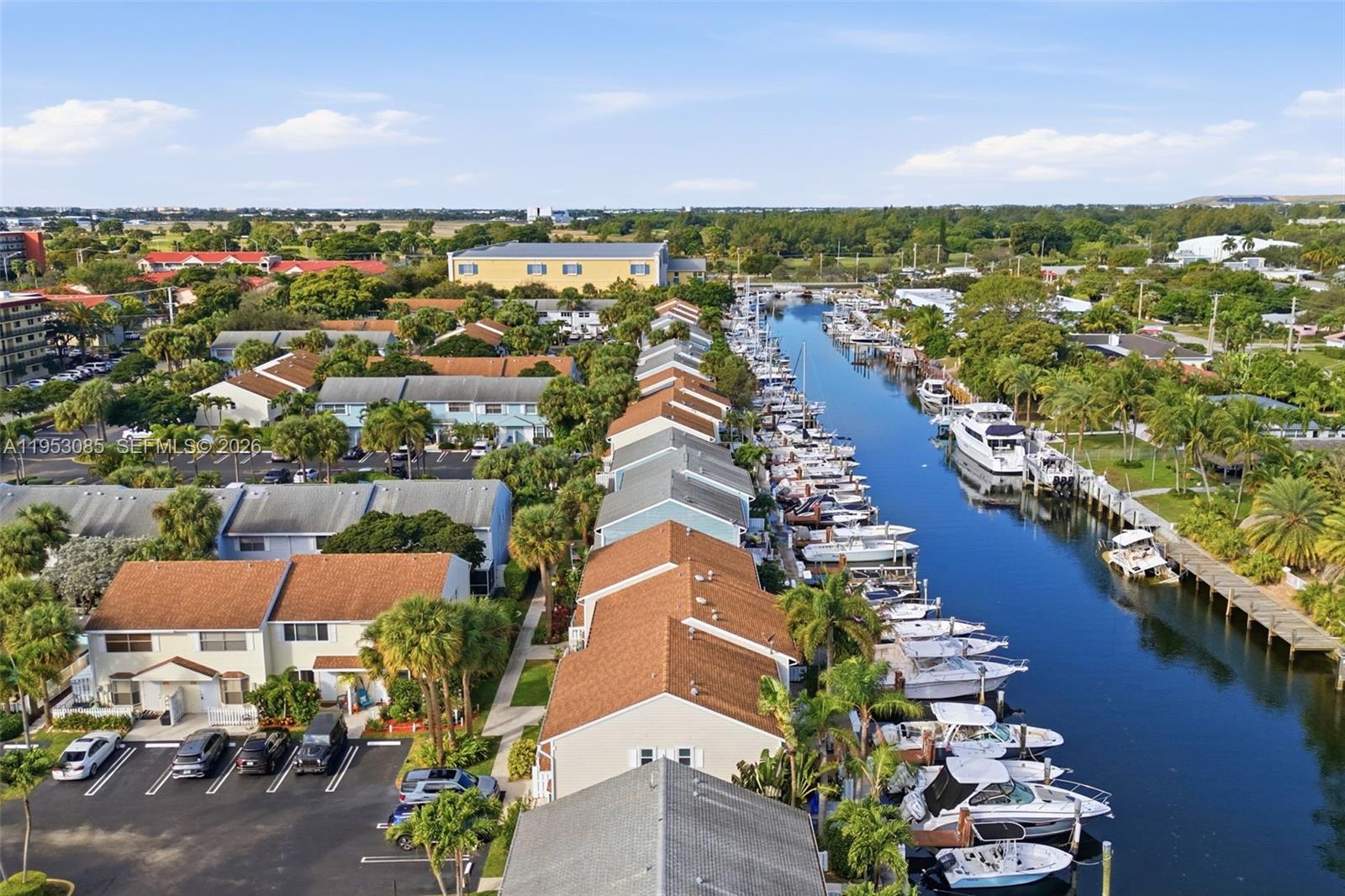 SUN HARBOUR - Residential