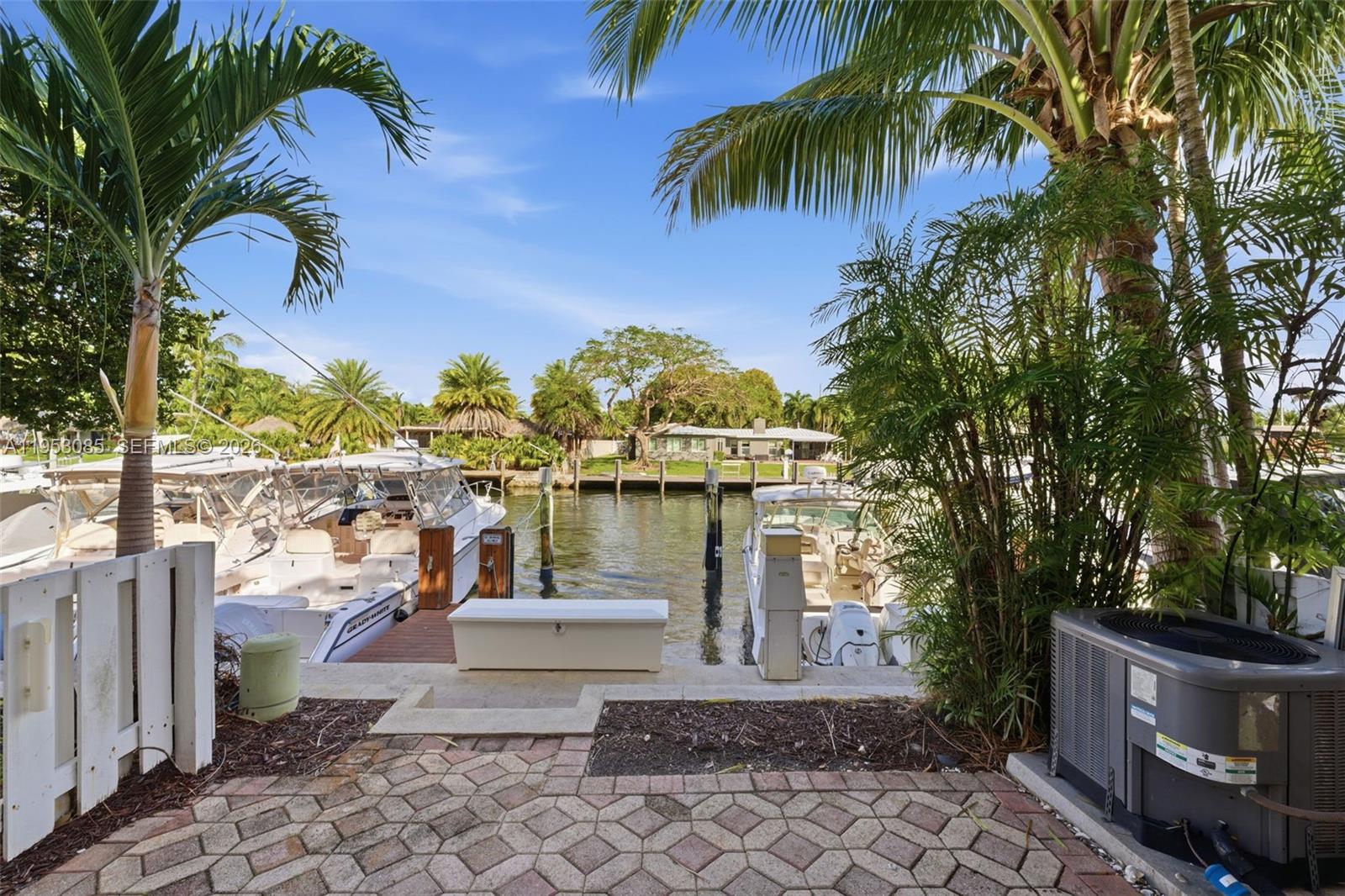 SUN HARBOUR - Residential