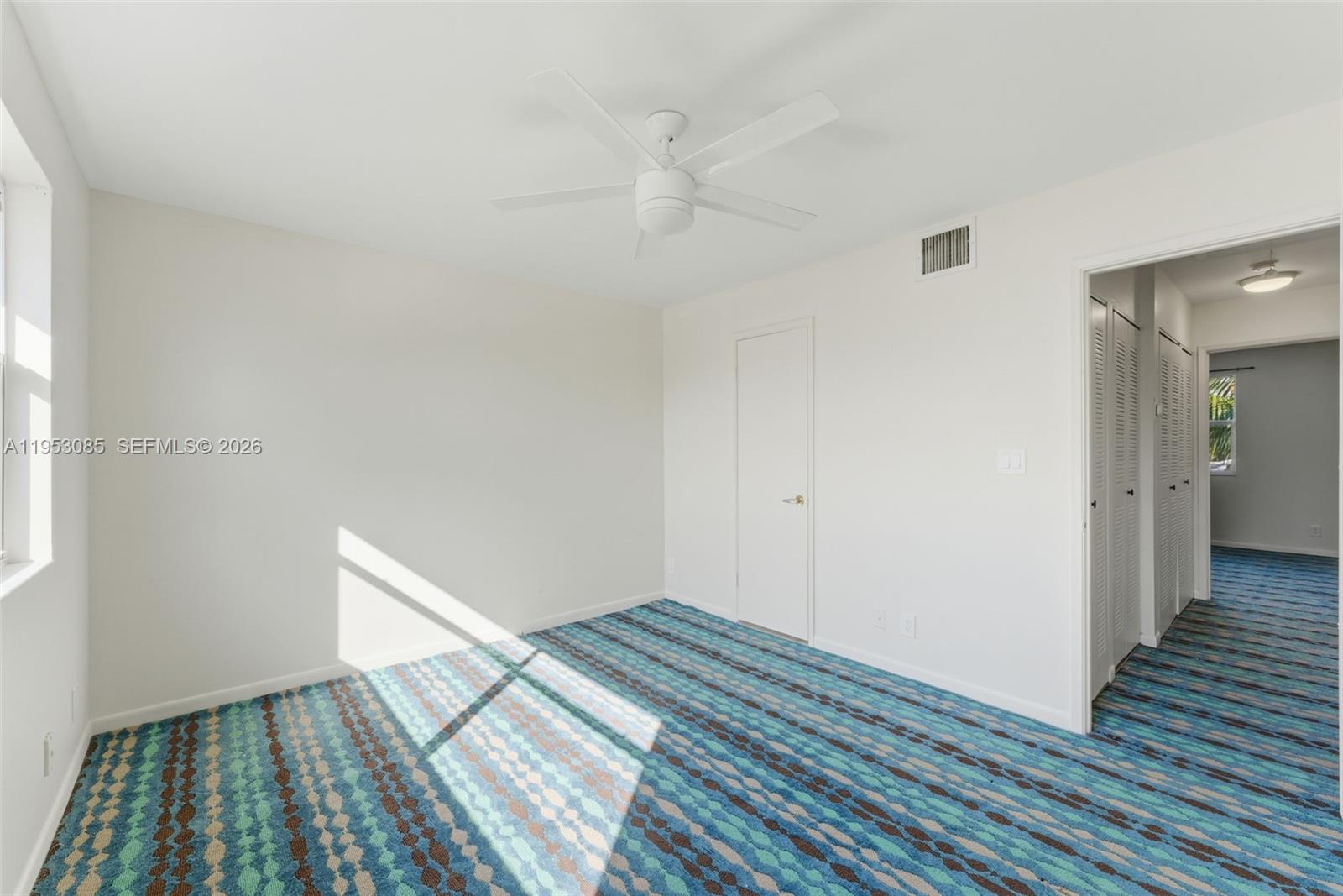 SUN HARBOUR - Residential