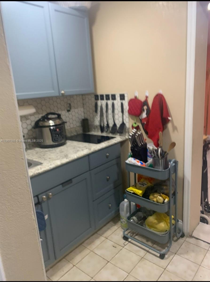 PALM SPRINGS SEC 4 - 5TH - Residential Lease