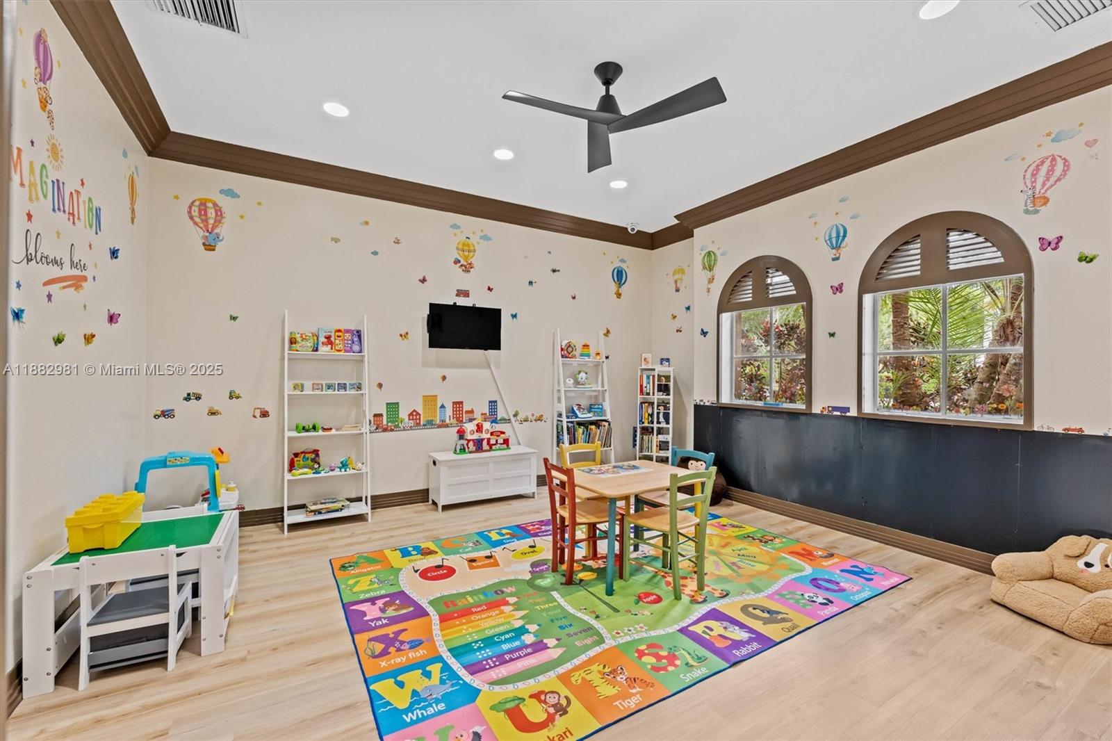 RIVIERA ISLES II - Residential