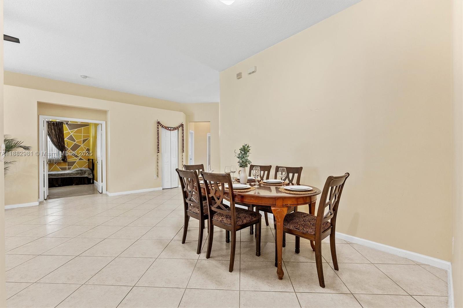 RIVIERA ISLES II - Residential