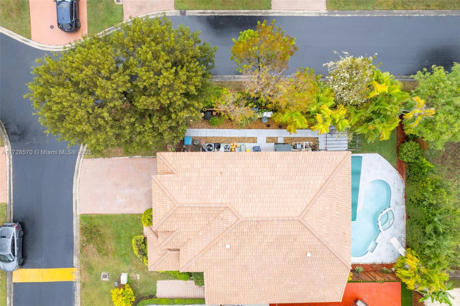 9793 NW 29th Ter