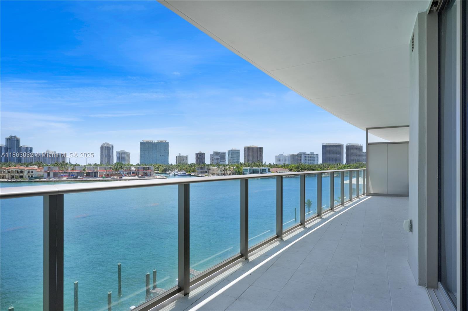 ONDA CONDO - Residential Lease