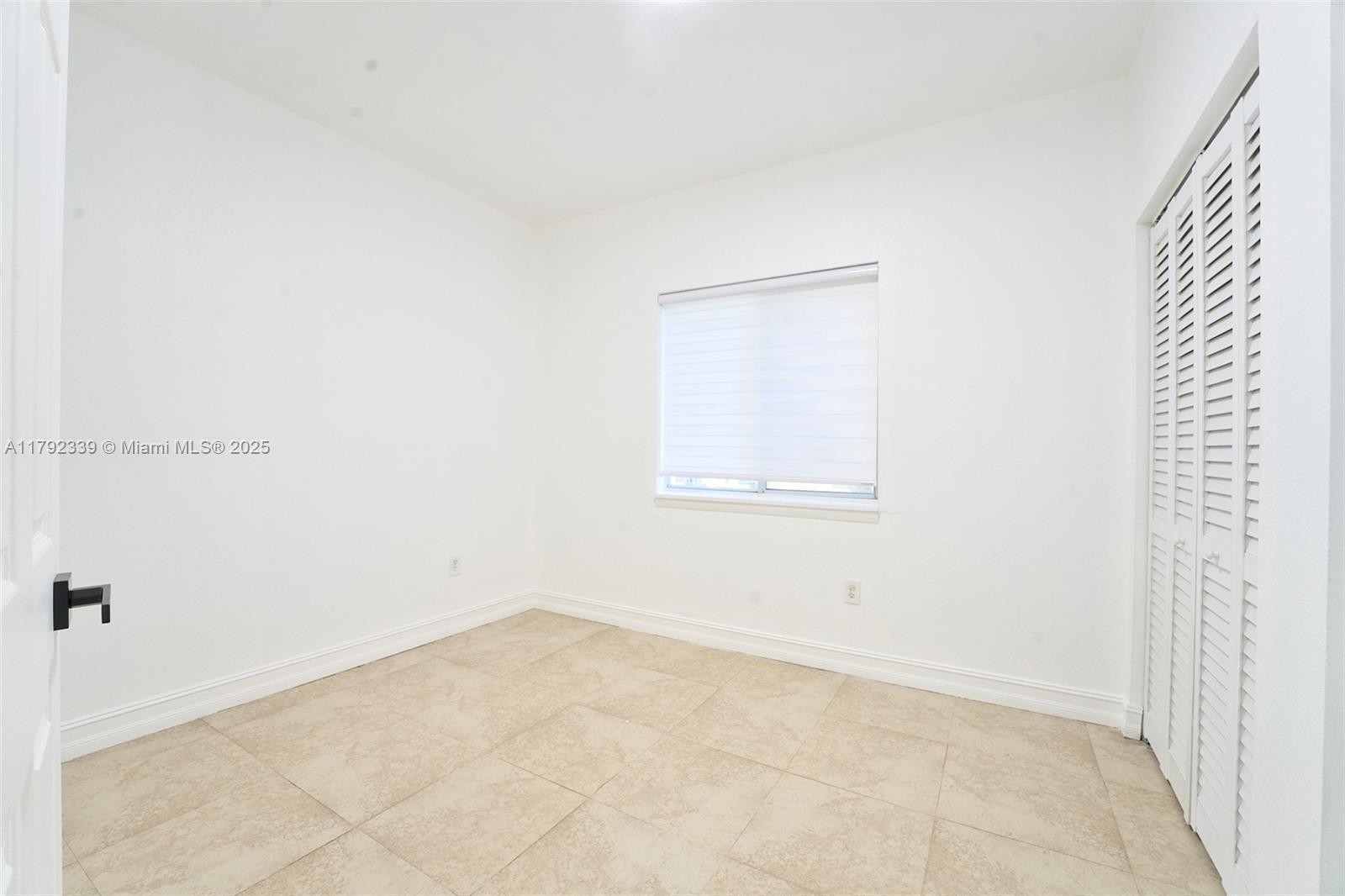 SILVERTON ESTATES - Residential Lease