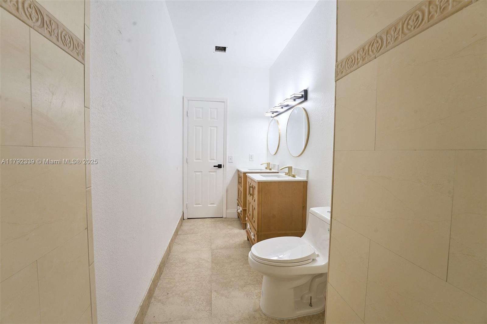 SILVERTON ESTATES - Residential Lease