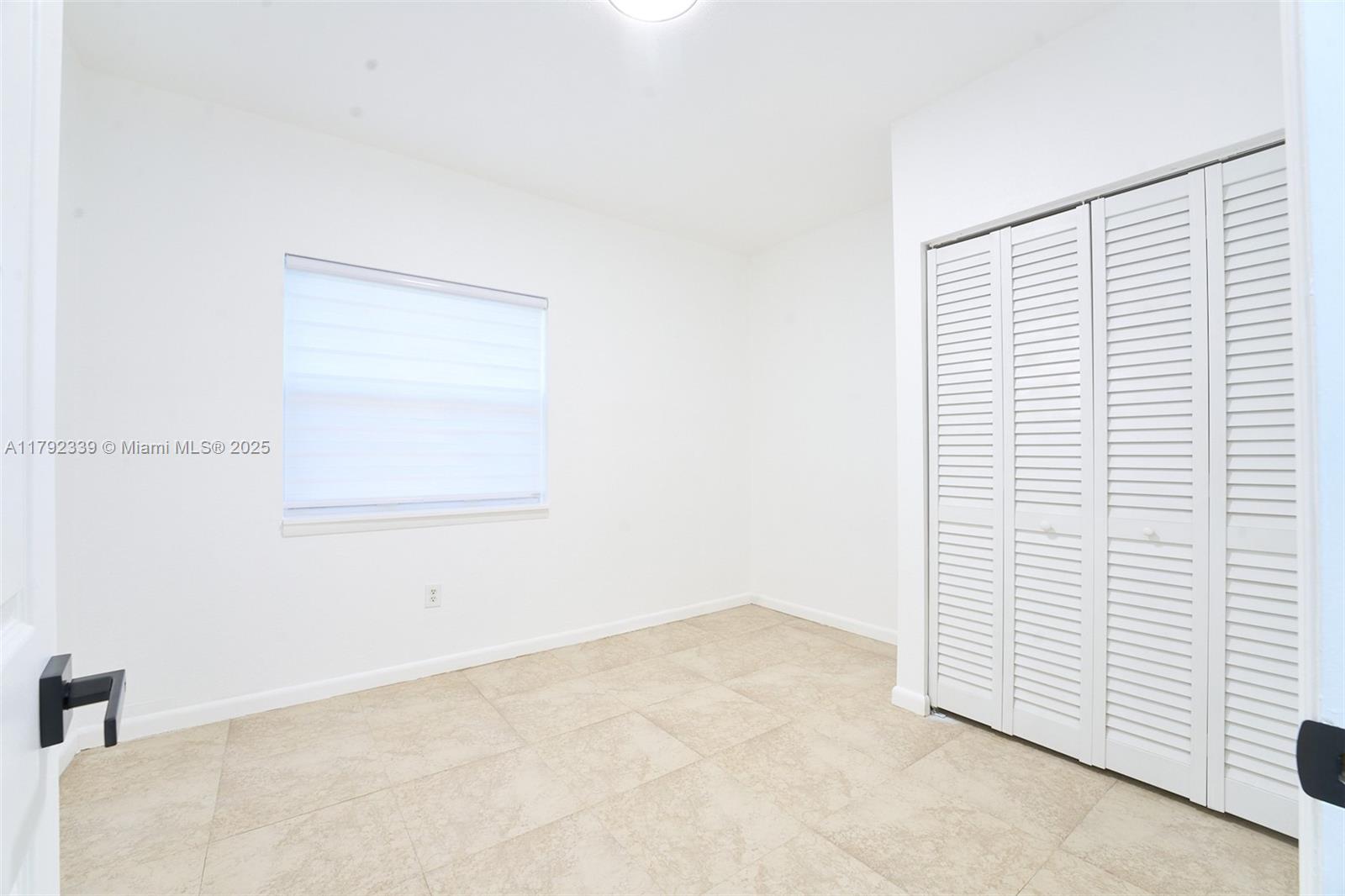 SILVERTON ESTATES - Residential Lease