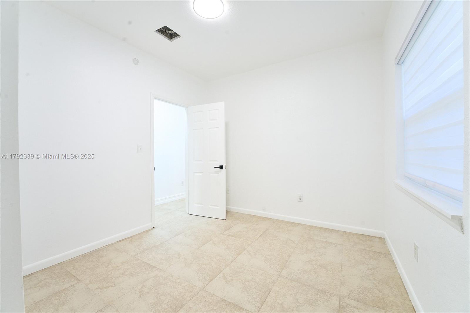 SILVERTON ESTATES - Residential Lease