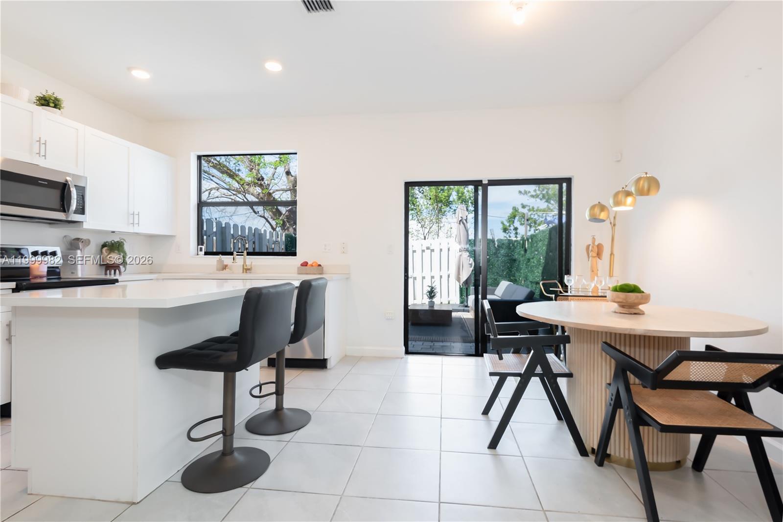 ENCLAVE SOUTH PHASE 2 - Residential