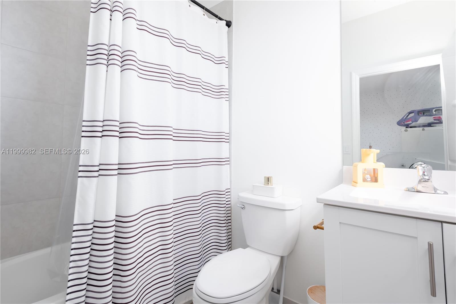 ENCLAVE SOUTH PHASE 2 - Residential