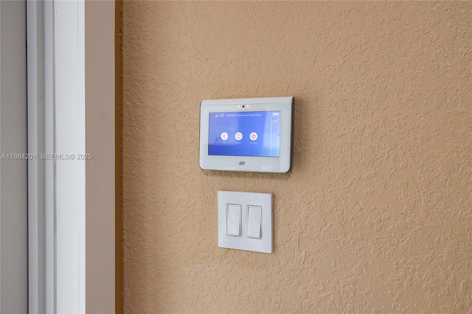 PELICANS POINT A T MILLER - Residential