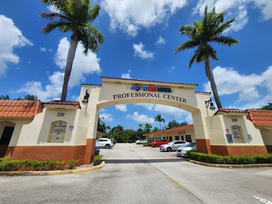 Exceptional office space available for lease offering 2,314 SF in a well-maintained professional building. Located directly on 441, this property enjoys high traffic exposure and outstanding visibility—perfect for growing businesses. The flexible layout includes 3 private offices and can easily accommodate a variety of business types, including medical practices, financial services, and more. Easy access makes this an ideal location for both clients and employees.