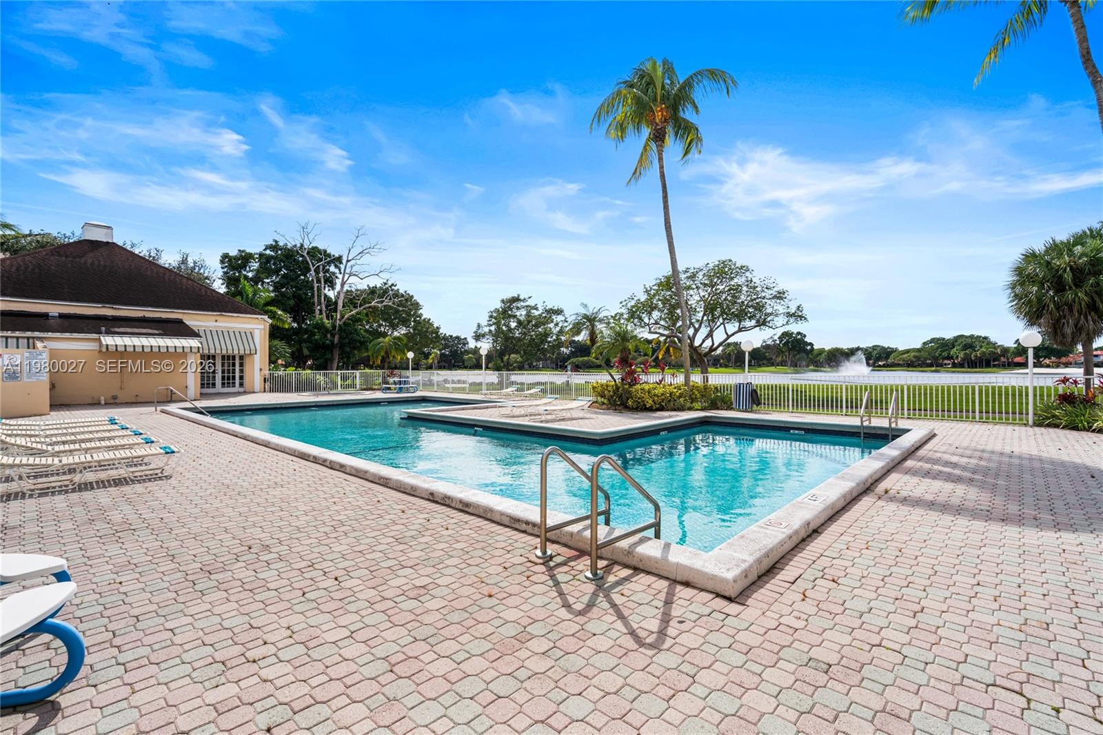 HAMMOCKS TRAILS CONDO - Residential Lease