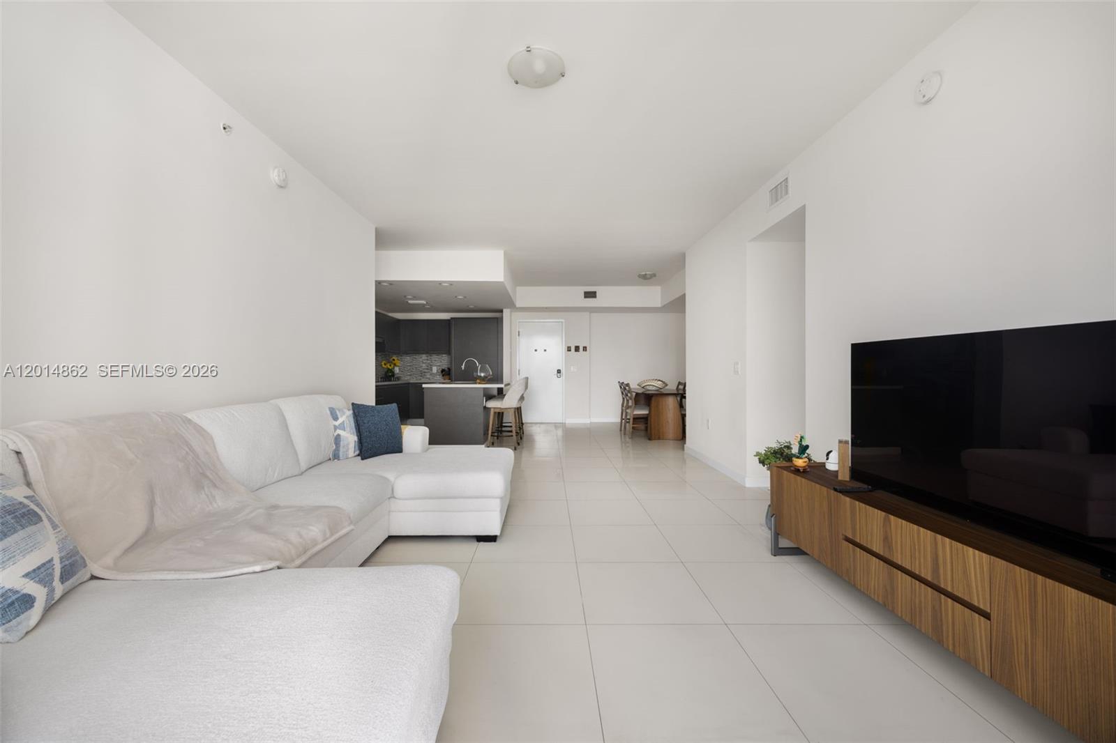 MIDTOWN AT DORAL - Residential