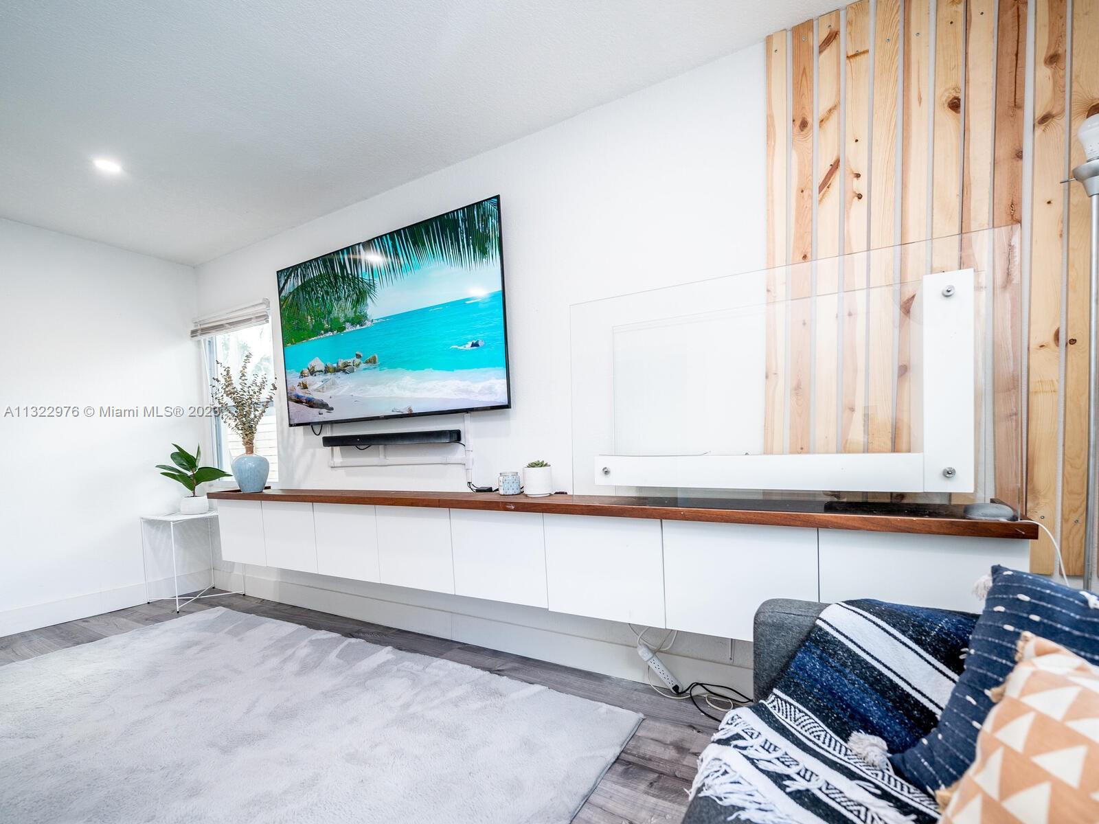 WOODLAND PARK AMD PLAT - Residential