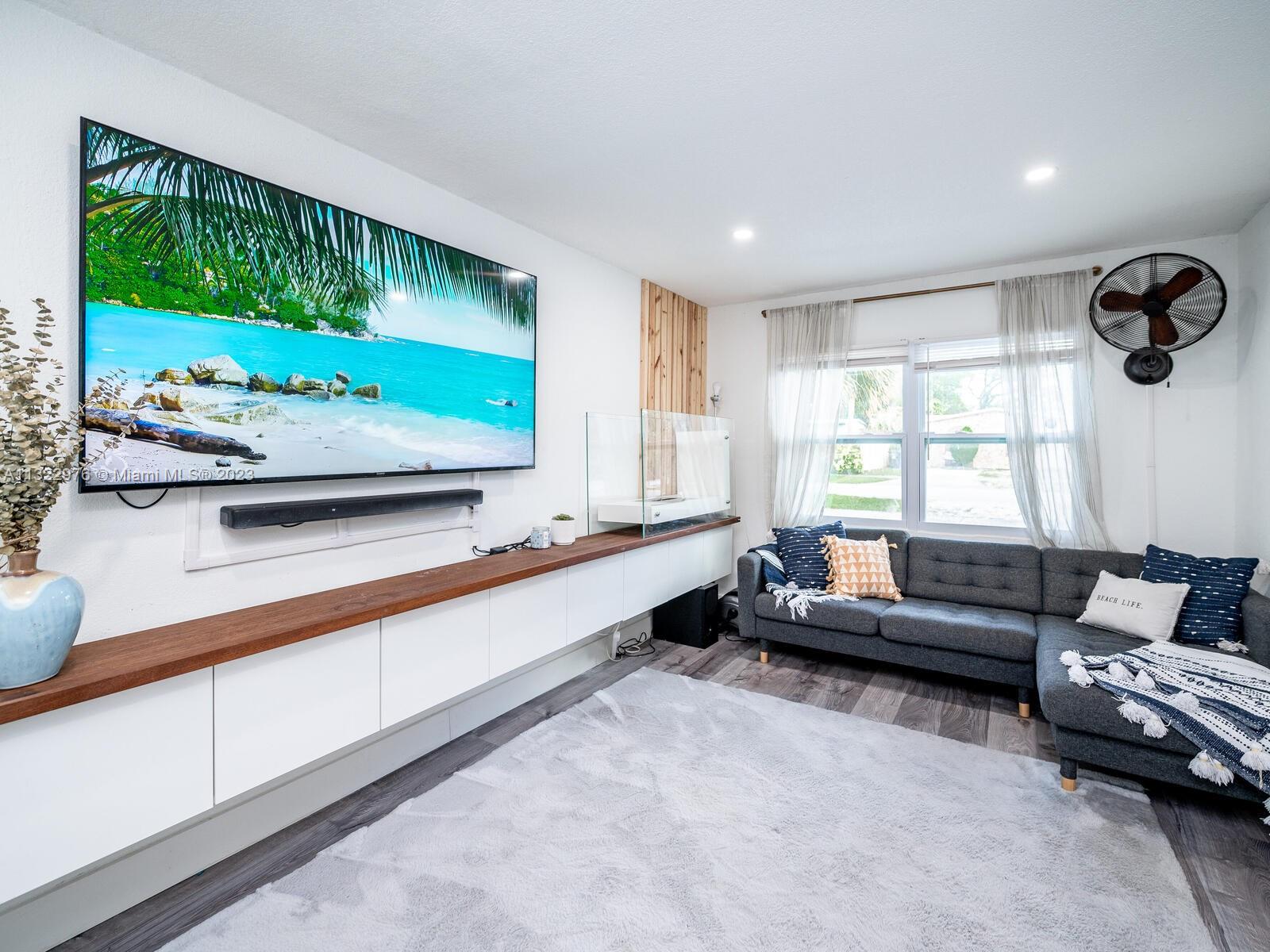 WOODLAND PARK AMD PLAT - Residential