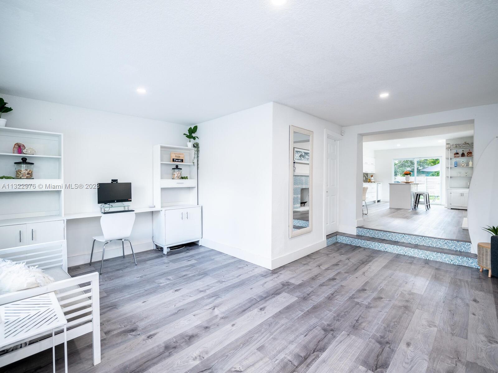 WOODLAND PARK AMD PLAT - Residential