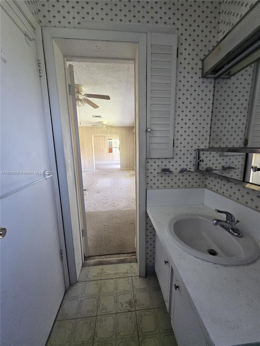 MIRAMAR ISLES SEC 4 - Residential