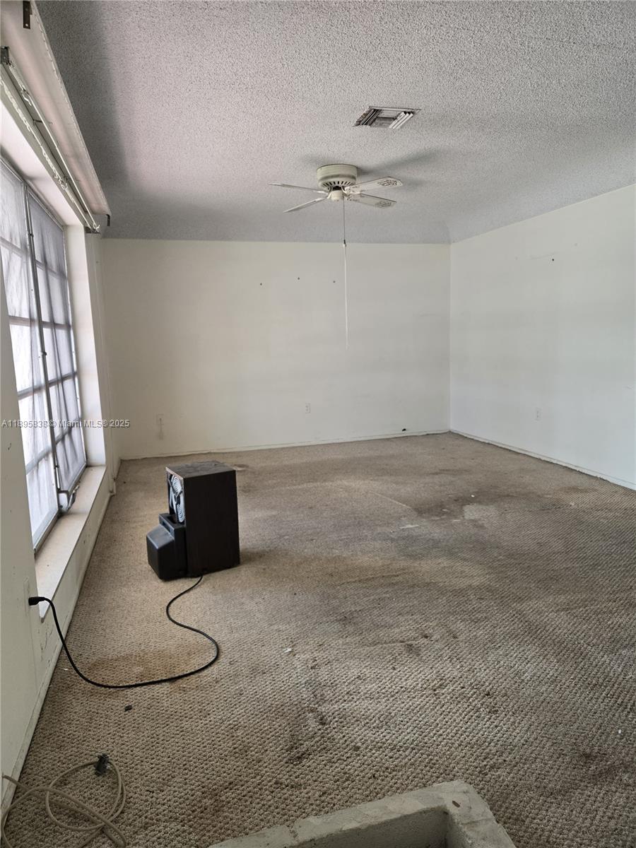 MIRAMAR ISLES SEC 4 - Residential