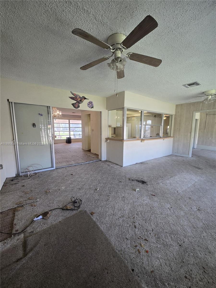 MIRAMAR ISLES SEC 4 - Residential