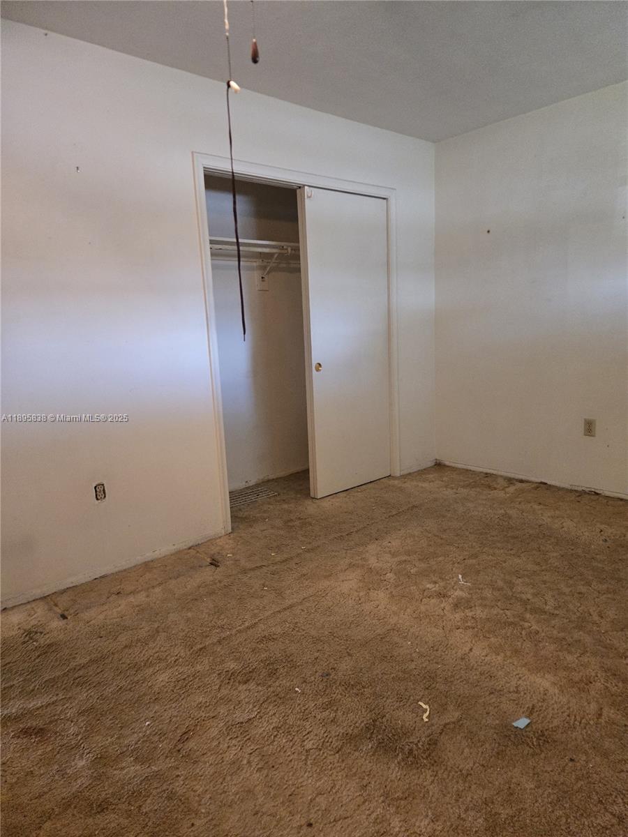 MIRAMAR ISLES SEC 4 - Residential