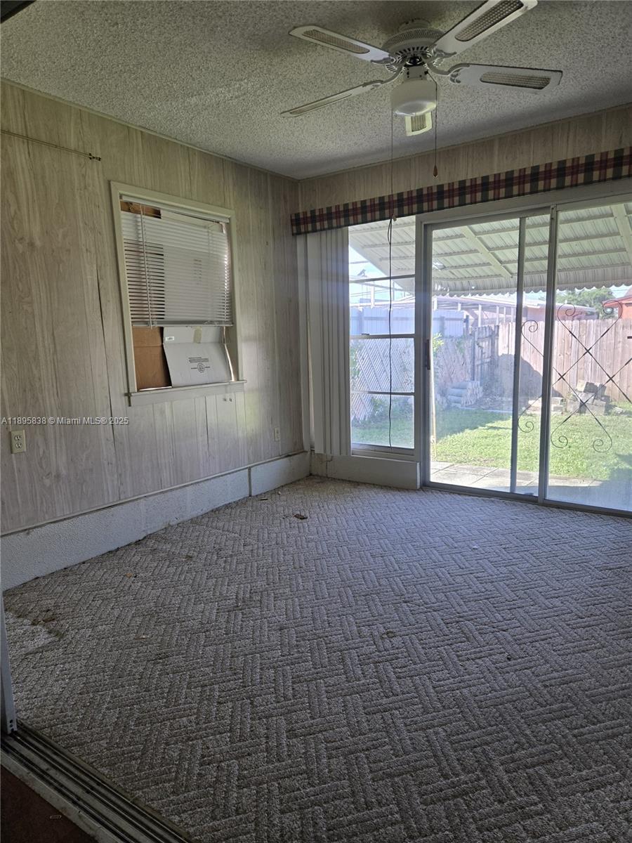 MIRAMAR ISLES SEC 4 - Residential